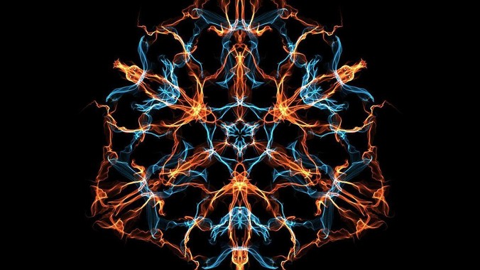 网友称在桔子水晶酒店洗漱包内发现用过的 四联检测盒，具体是怎么回事？酒店要承担哪些责任？